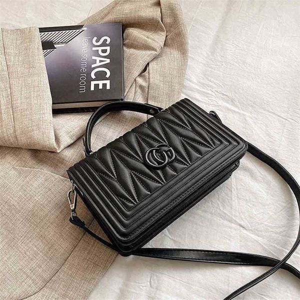 

designer bag advanced sense women's 2023 popular new fashion versatile messenger embroidered thread portable one shoulder small square