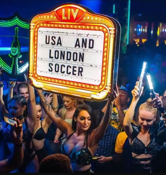 

customized rechargeable led lighted display marquee message board bar wine bottle presenter party night club marquee light box gg0424