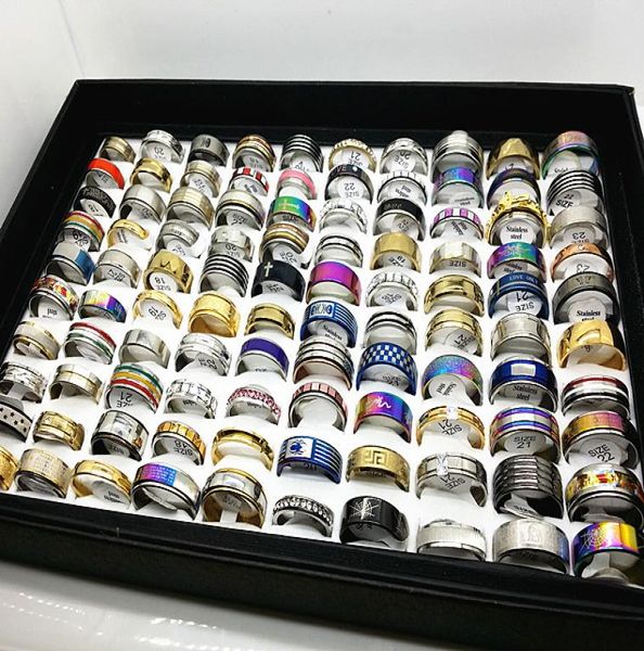 

whole 100pcsbox mix styles assorted stainless steel jewelry rings with a display tray box together5277211, Slivery;golden