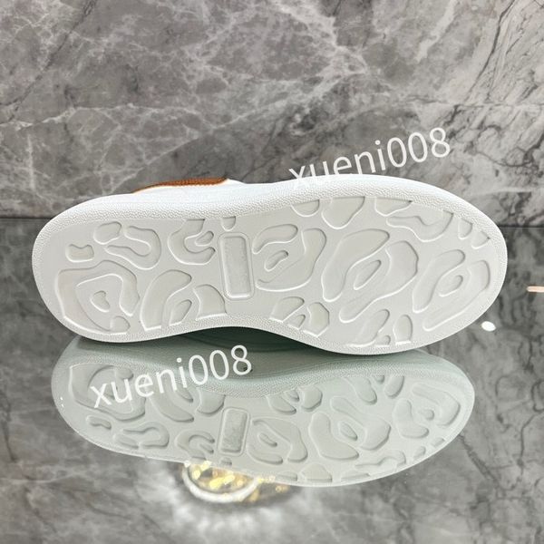 

new men designer casual shoes reflective chain reaction sneakers triple black white suede blue yellow fluo tan luxury mens women shoe design, Red;white