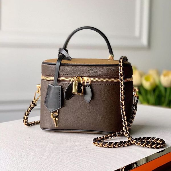 

nice makeup case cosmetic bag toiletry pouch beauty case designer luxury women travel bags handbags large capacity leather purse fashion mak