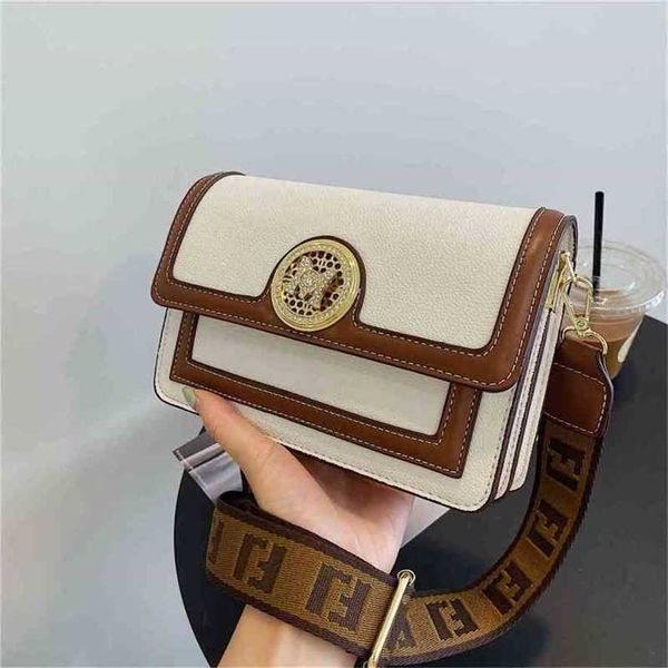 

2023 designer bag handbag bags style one shoulder armpit small square summer bag