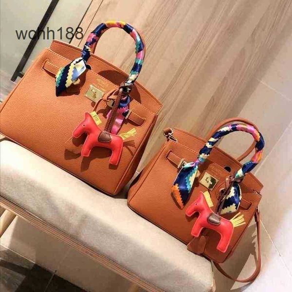 

hermz leather bag birkins bags colors lady shoulder designer handbags 2023 colors lychee handbag class female men tote 5gb1