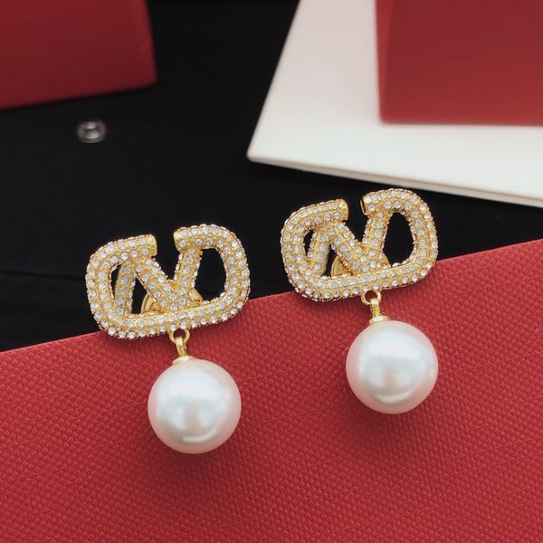 

woman charm earrings v earing designer stud pearl orecchini fashion luxury gold silver vlogo ewelry hoop women ohrringe 4532143, Golden