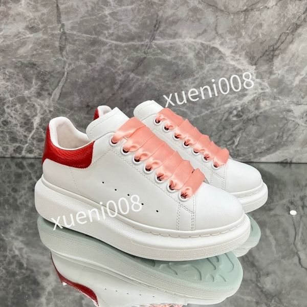 

new casual shoes reflective chain reaction sneakers triple black white blue yellow luxury mens women shoe designer trainers, Red;white