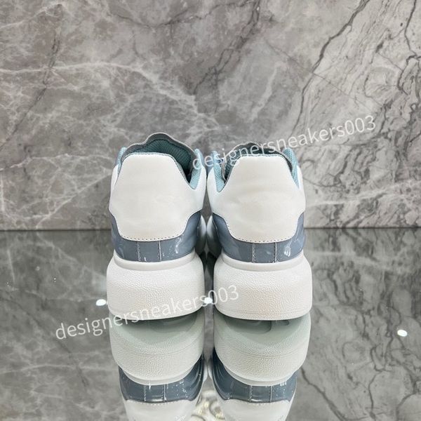

new fashion women casual shoes black white casual sports sneakers socks trainers mens womens boots platform shoes speed trainer2023