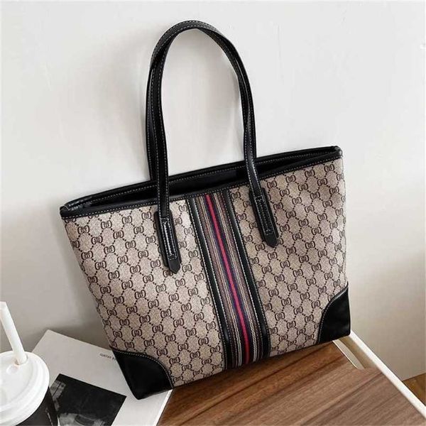 

2023 designer bag handbag fashionable canvas stitched texture backpack trend one handbag foreign style women's tote