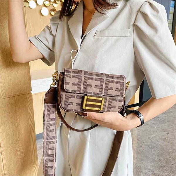 

2023 designer bag handbag bag female shoulder bag ins hand