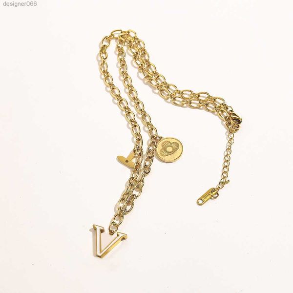 

luxury designer necklace choker pendant chain 18k gold plated stainless steel letter necklaces fashion womens wedding jewelry never fade, Silver
