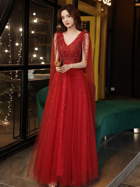 

sparkly red crystal mermaid prom dresses 2023 beaded sequined black girls evening dress with feather sleeveless party gowns robes de soiree