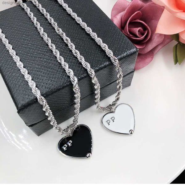 

fashion heart-shaped necklace designer couples pendant necklaces personality letters design 2 colors, Silver
