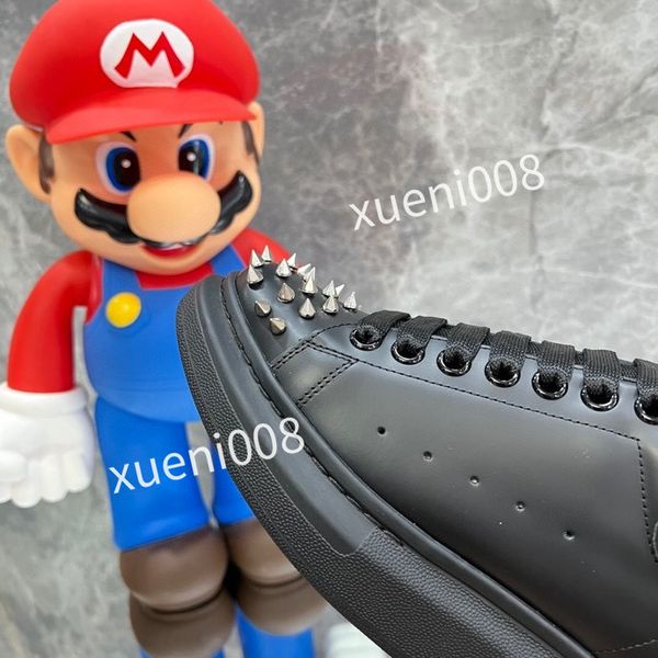 

designer casual shoes reflective chain reaction sneakers triple black white suede blue yellow fluo tan luxury men women shoe designer traine, Red;white
