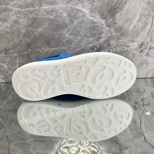 

2023new casual shoes black white casual sports sneakers socks trainers men womens boots platform shoes speed trainer