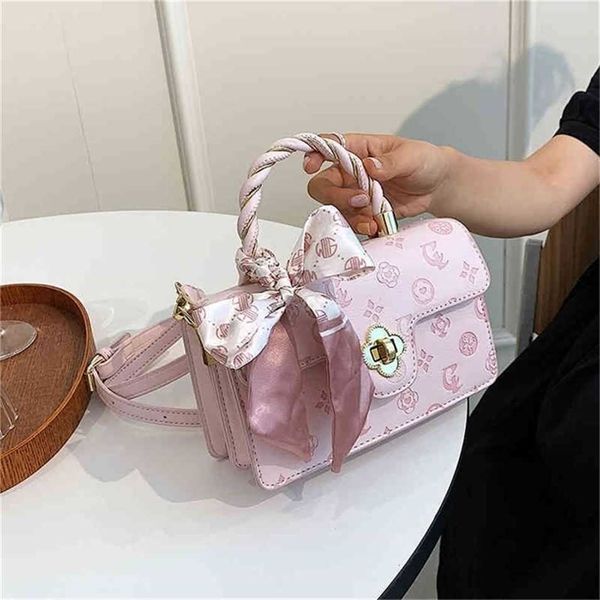 

2023 designer bag super low summer embossed pink one shoulder square versatile portable small bag