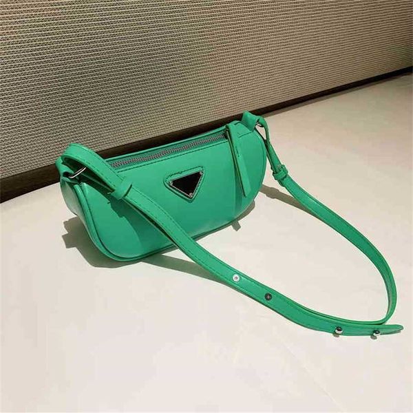 

2023 designer bag leisure chest fashion candy color sports style single shoulder bag
