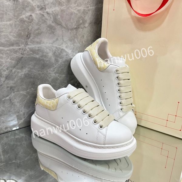 

new designer men boots new designer women boots snow boots outdoor slip on shoes female cozy fuzzy cotton boot lovely2023, Black