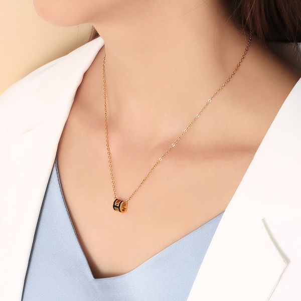 

classic design enamel h pendant necklace for women gift, Silver