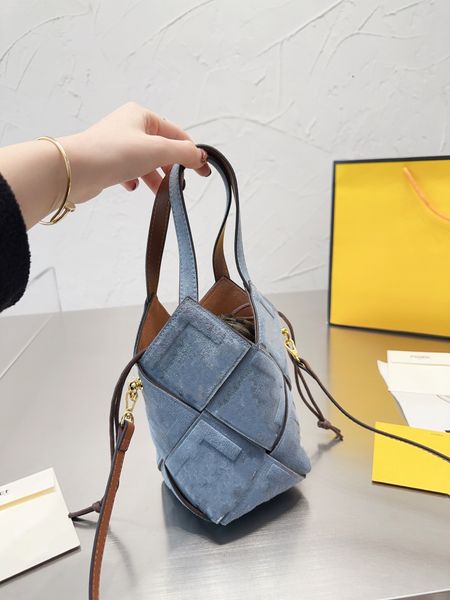 

mini bucket bag 9-colour luxury designer crossbody shoulder bags handbag women's fashion leather handbags handbag wholesale removable s