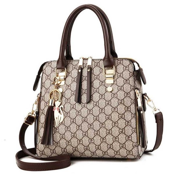 

2023 designer bag handbag women's women's leisure large capacity leather hand diagonal cross