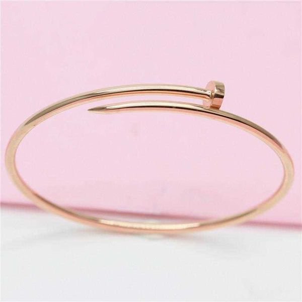 

designer carti bracelet bangle gold high beauty exquisite fashion sweet exquisite unique and versatile trend personalized bracelet, Black
