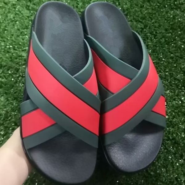 

2023 flat beach slippers fashion summer men's women new eva thick soled miami slides designer summer flat sandals house pink white flip, Black