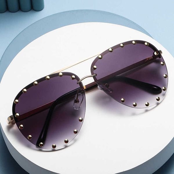 

2022 xiaoxiang double beam rivet trimming sunglasses, White;black