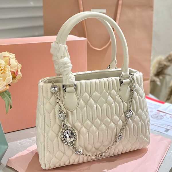 

sheepskin pleated tote bag fashion chain shoulder bags large capacity women handbags metal hardware silver letter magnetic buckle cell phone