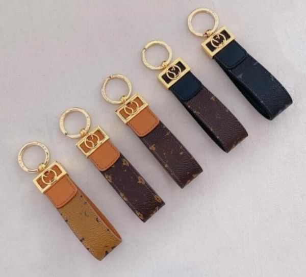 

keychain classic exquisite luxury designer car keyring zinc alloy letter lanyard gold black metal small jewelry with box and dustbag style, Silver