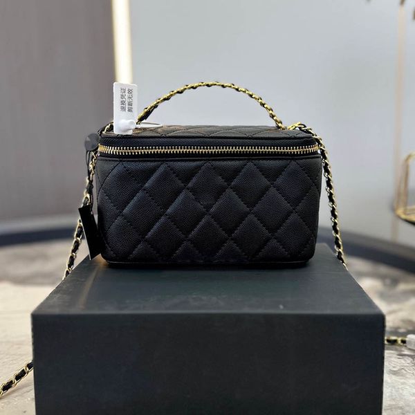 

metal portable classic women makeup bag with mirror caviar leather quilted gold hardware large capacity evening luxury handbag designer wall
