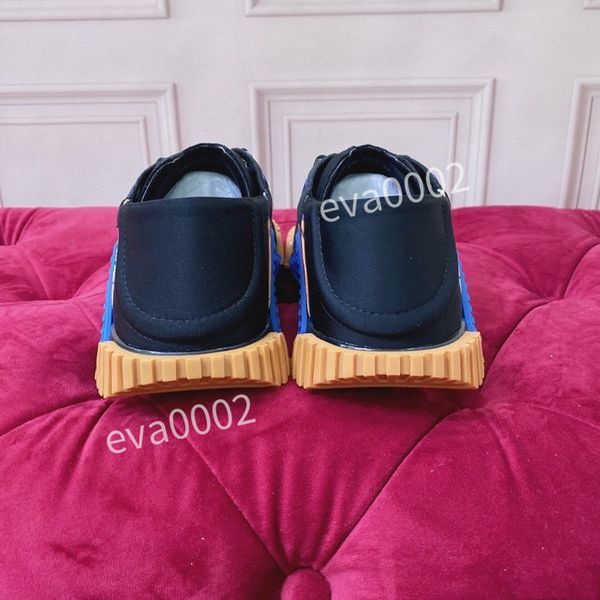 

2023 new women shoes designer casual shoes vintage platform trainers shoes rubber canvas leather sneaker hc1220702, Black