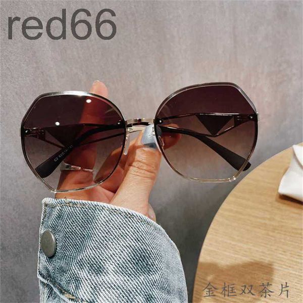 

sunglasses designer new style sunglasses with triangular logo and hollow legs personalized small frame fashion glasses mb5i 6njk, White;black