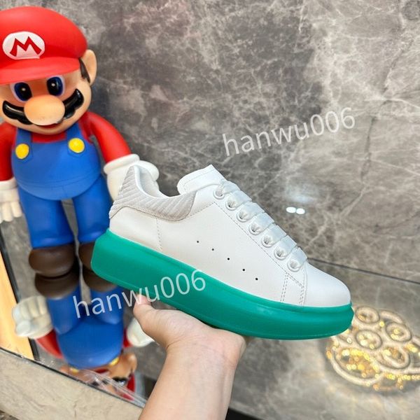 

2023women designer boot rubber men women shoes suede velvet leather half pink black green outdoor