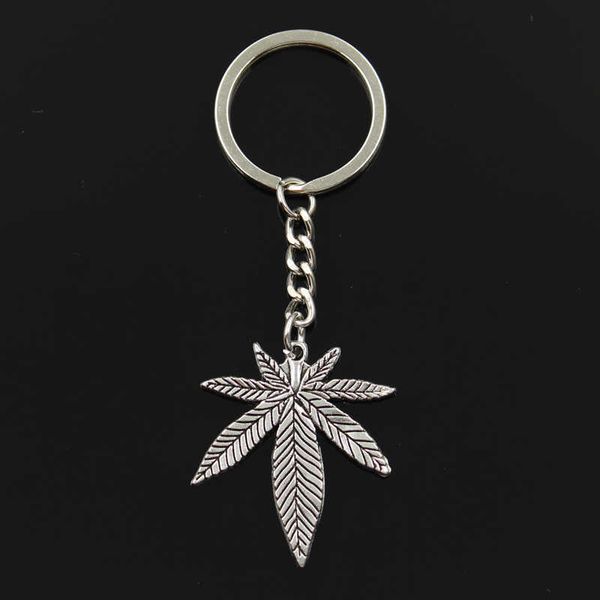 

key rings fashion key ring metal key chain keychain jewelry antique gold color bronze silver color plated maple leaves 39x34mm pendant aa230, Slivery;golden