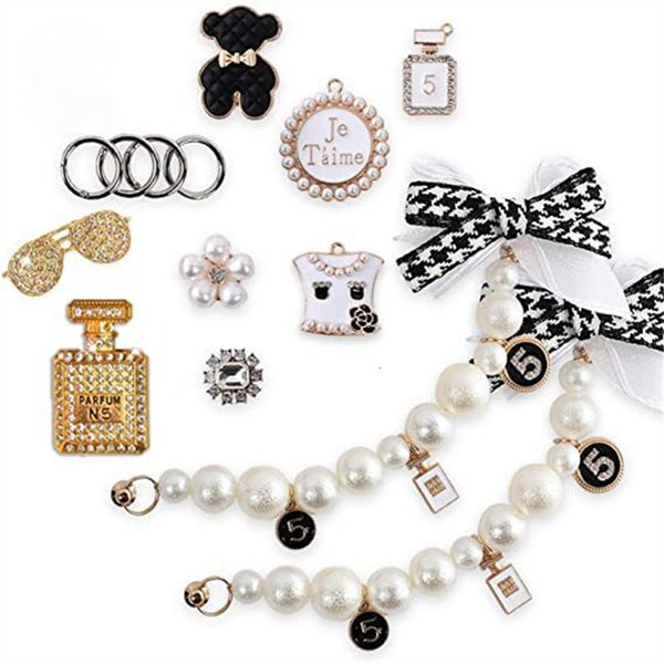 

shoe parts accessories string set croc shoes charms glass perfume circle bear gold jibz for clogs shoe decorations summer kids gifts 230330, White;pink