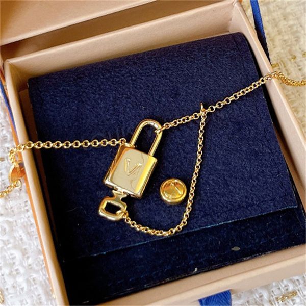 

designer bracelet chain jewelry luxury grand women bracelets classic lockit series print golden lock key accessories brass plating thick gol, Black