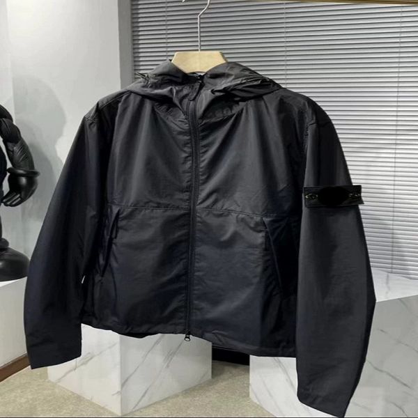

classic armband logo jackets youth european and american casual jacket men coat fabric rainwater anti sheath male hoodies size m-xxl, Red