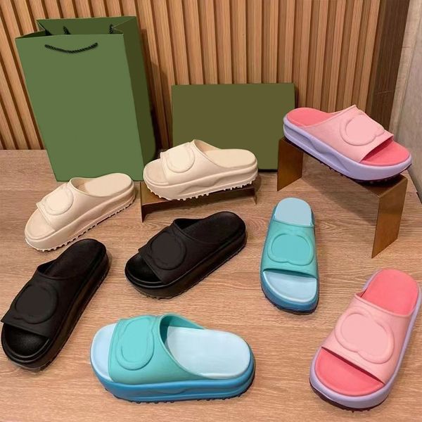 

luxury women shoes embossed interlocking platform slippers rubber slide sandals ivory black pink purple blue rubber lady summer vintage maca