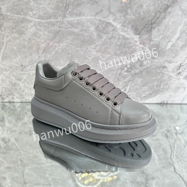 

new designer womens designer boot rubber men women shoes suede velvet leather half pink black green outdoor luxury2023