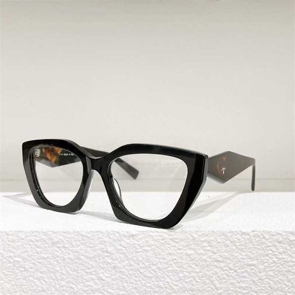 

designer glasses p family's new network is popular with the same style of literature and art personality fashionable plain face eyeglas, White;black