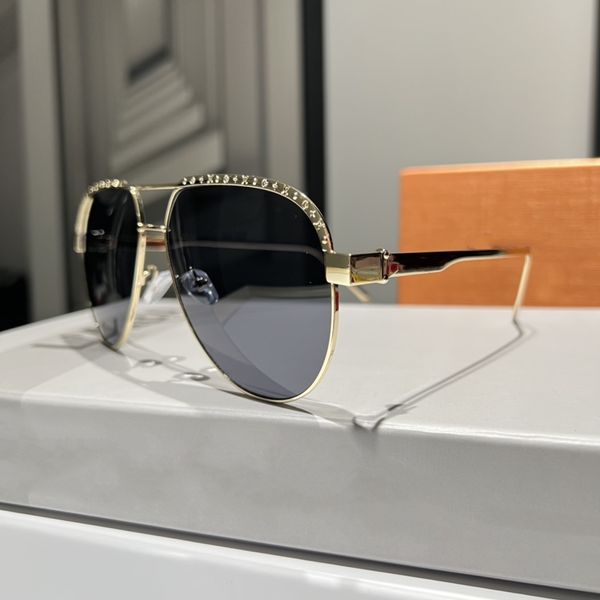 

fashion designer sunglasses for women men classic attitude pilot metal alloy frame popular retro avant-garde outdoor uv 400 protection sungl, White;black