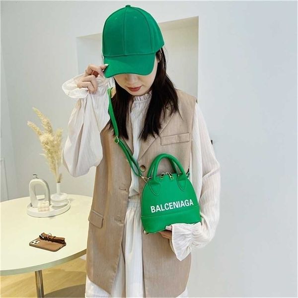

2023 designer bag handbag trendy handbags shell candy color letter hat matching