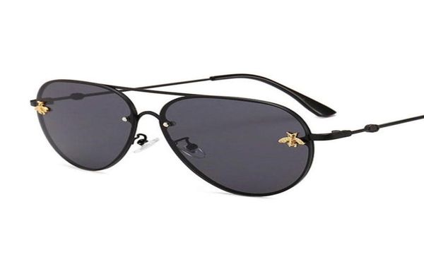 

2021 brand design sunglasses women men brand designer good quality fashion metal oversized sunglasses vintage female male uv4005182408, White;black