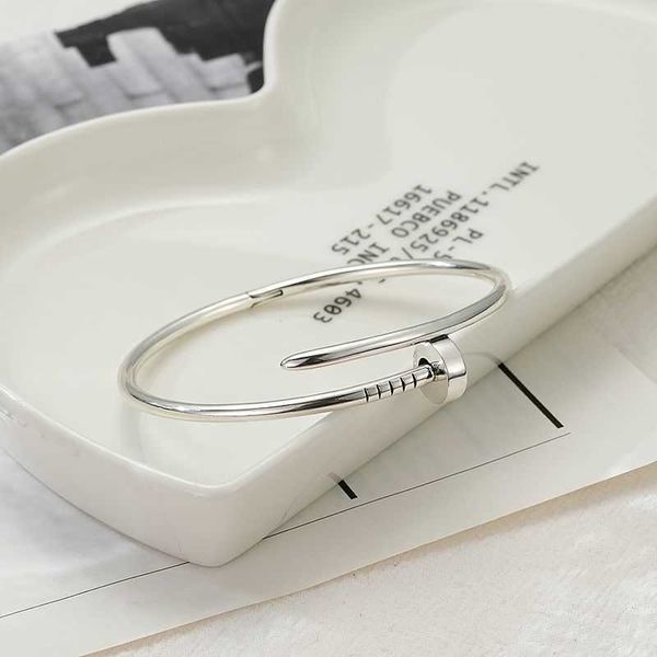 

2023 designer carti bracelet jewelry bangle silver bracelet silver bracelet with a circumference, Black