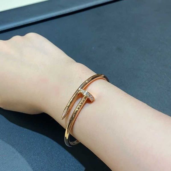 

designer carti bracelet bangle rose gold head and tail with diamond fine plate narrow couple bracelet white gold women's bracelet handi, Black