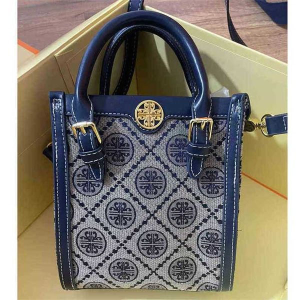 

designer bag 2023 printed new old flower mini women's tote bag canvas small square single shoulder diagonal cross vertical music bag