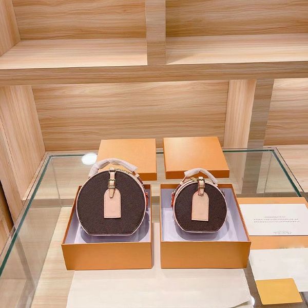 

2 sizes 3 colors luxury designer round bag cake cowhide shoulder crossbody bags cosmetic bags cases handbags women phone camera tote