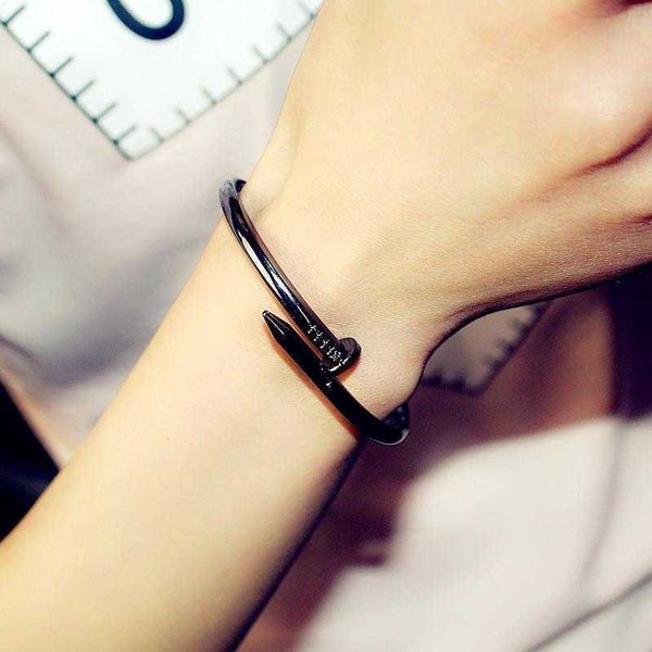 

2023 designer carti bracelet jewelry bangle couple a pair of female students simple fashion male fashion personality creativity male korean, Black
