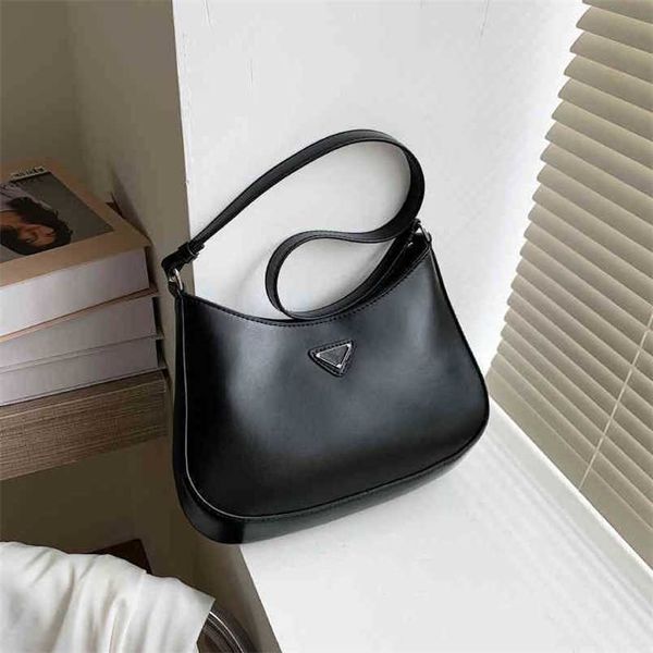 

designer bag summer trend style one shoulder armpit bag a4hz bags