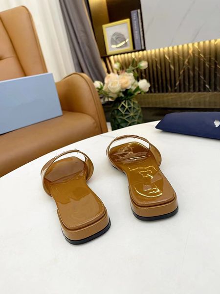 

2023 platform designer slipper luxurious pool pillow comfort mule slides platforms sandal for woman real leather summer shoe with box 0218, Black