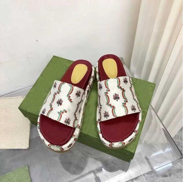 

03 slide designer womens sandals mens slippers flip flops luxury flat thick bottom embroidery printed jelly rubber leather women dress shoes, Black